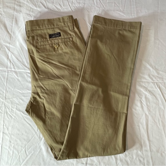 EUC Banana Republic Emerson Chino 32X34 - Picture 1 of 11